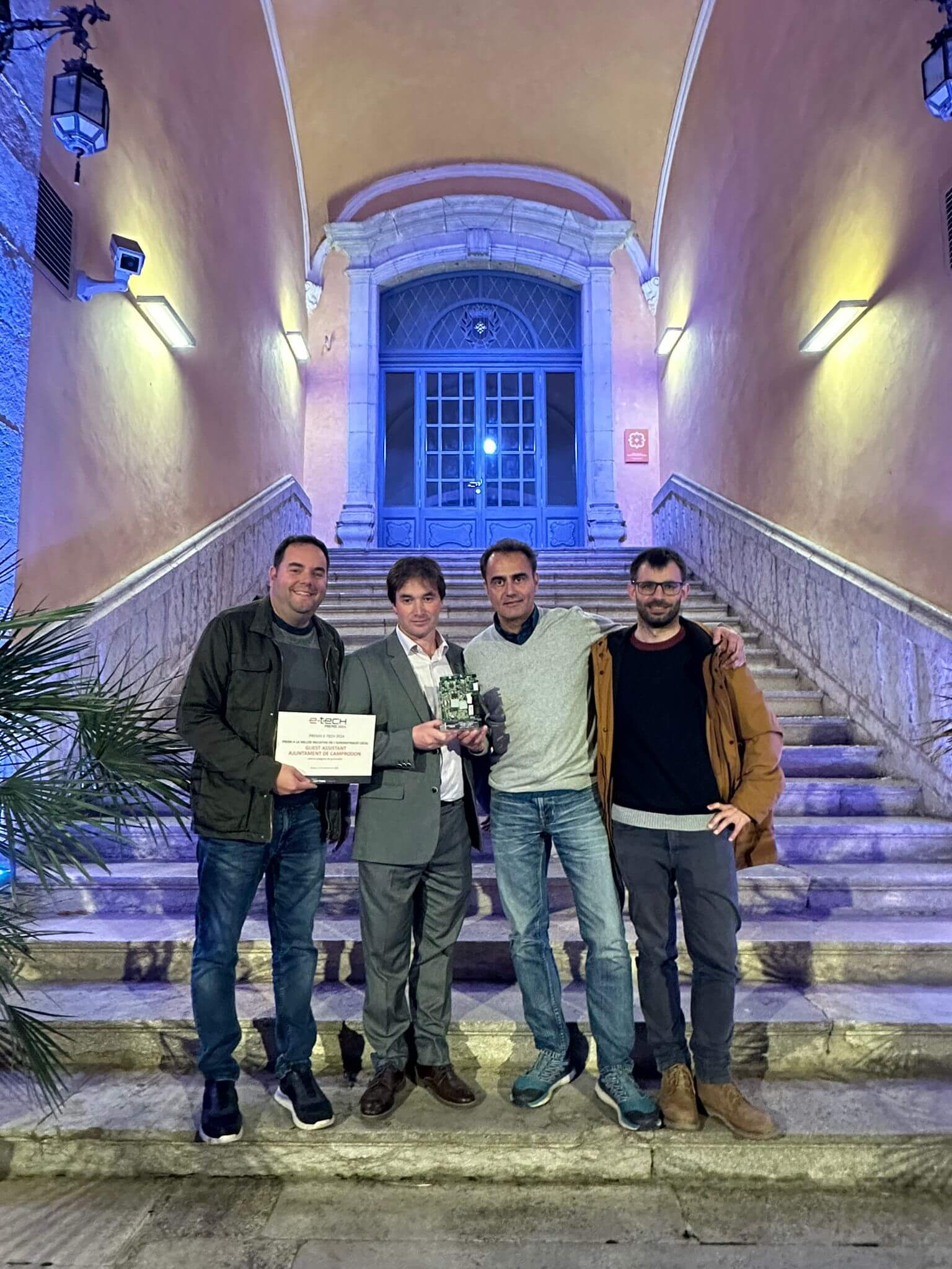 Members of Camprodon City Council posing with part of the Guest Assistant team with the E-TECH 2024 Award for the Best Initiative in Local Government